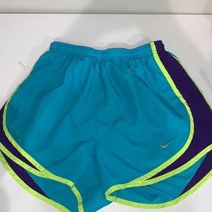 Nike shorts great condition size s